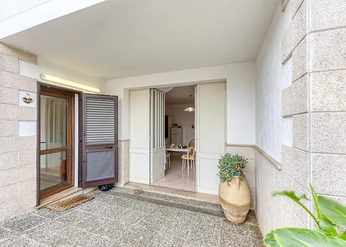 Thalassa Apartment *